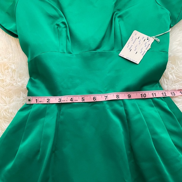 1959 NWT! Satin Cocktail Dress - Picture 4 of 14